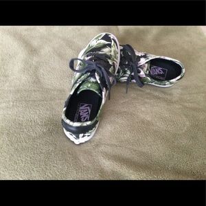 Tropical floral Vans